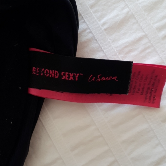 La SENZA Black Bra - Picture 2 of 3